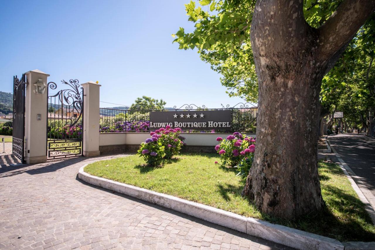 Ludwig Boutique Hotel & Spa Bolsena Exterior photo